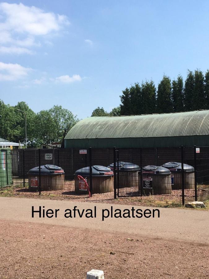 Gezellige Chalet In Lithse Ham エクステリア 写真